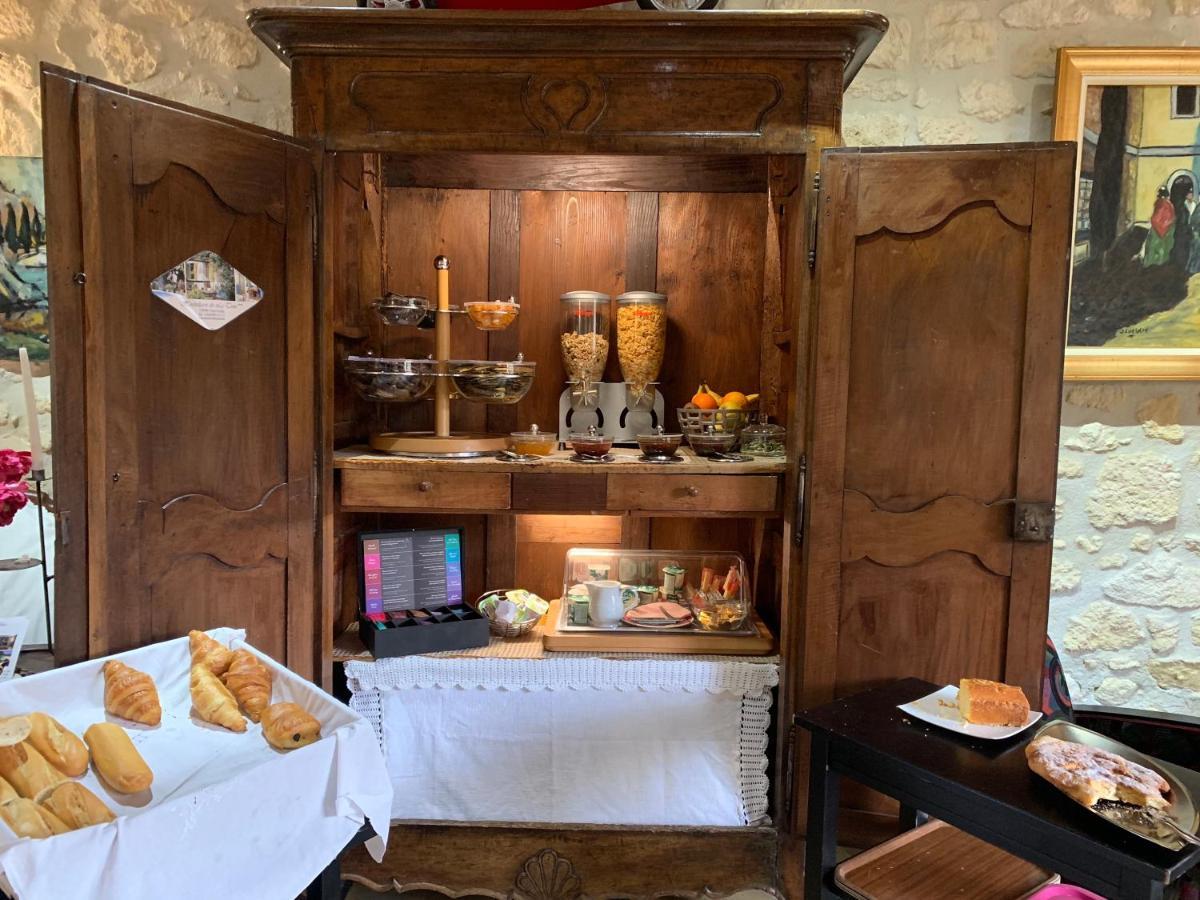 Logis Hotel Restaurant Hostellerie De La Tour ฟองต์วิลเย ภายนอก รูปภาพ