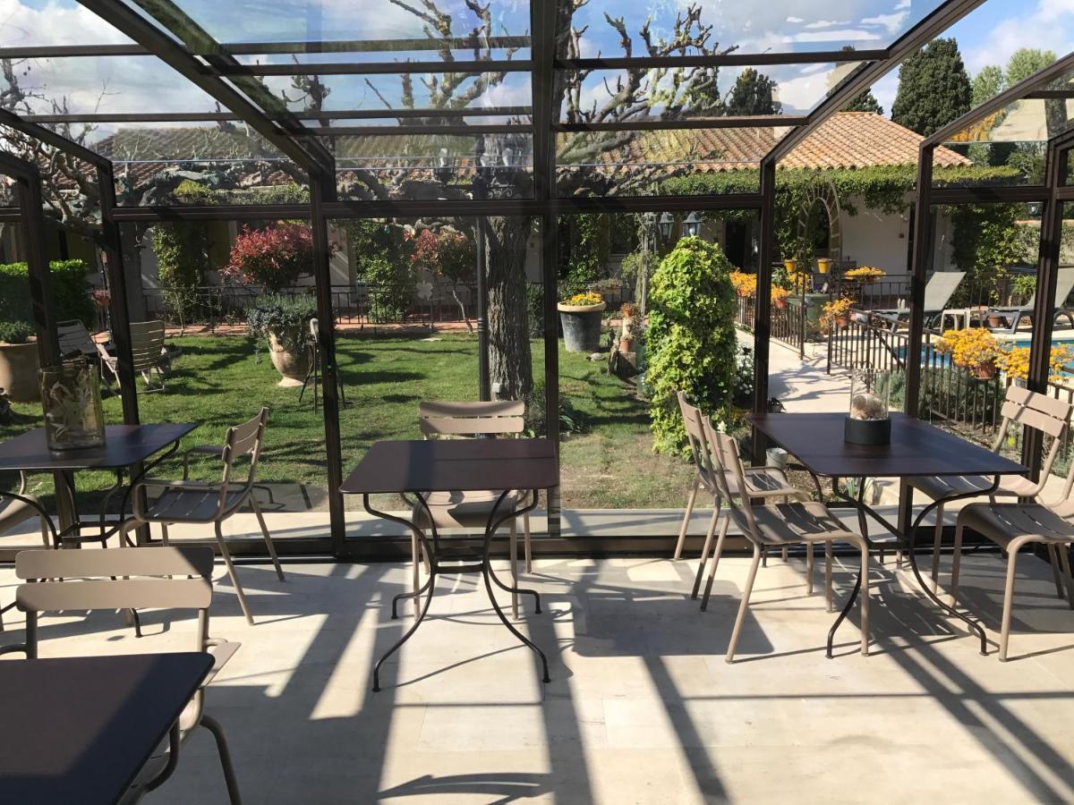 Logis Hotel Restaurant Hostellerie De La Tour ฟองต์วิลเย ภายนอก รูปภาพ