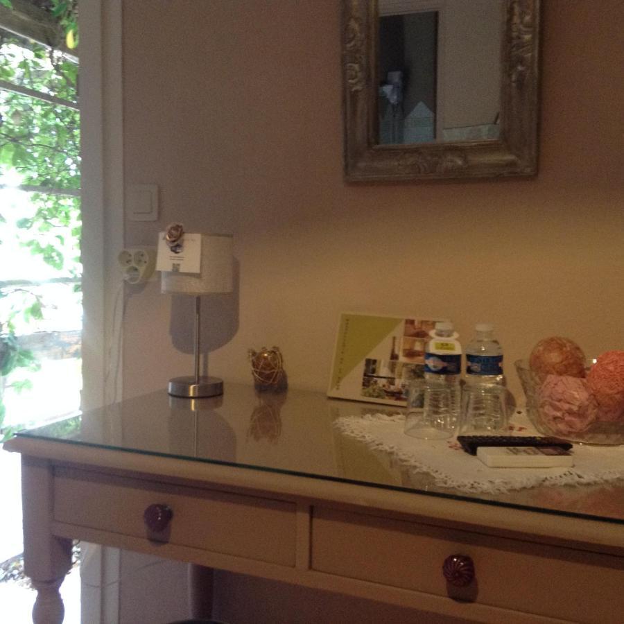 Logis Hotel Restaurant Hostellerie De La Tour ฟองต์วิลเย ภายนอก รูปภาพ
